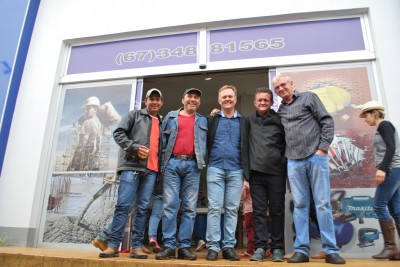 Fotos da Inauguração da Loja Amoreira Materiais para Construção