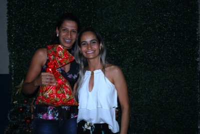 Galeria. Confraternização da Amoreira Construtora e Materiais para Construção e da Loja da Aline